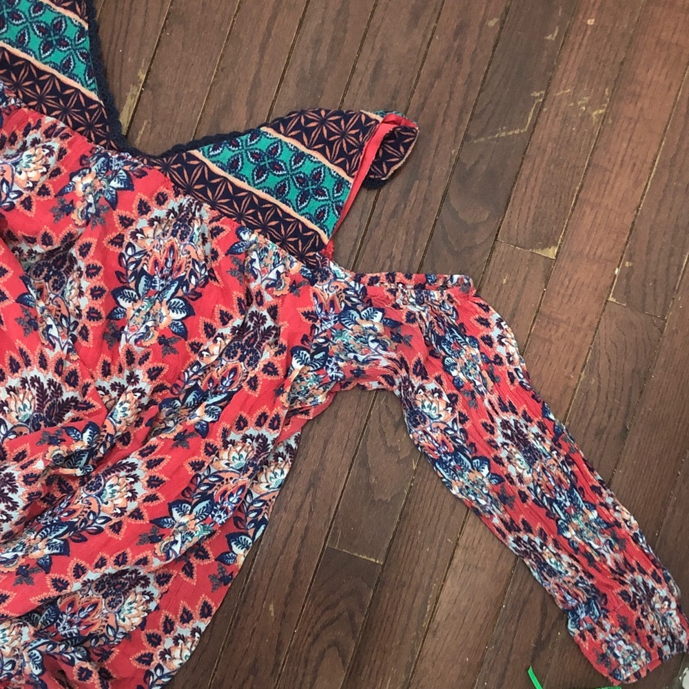 Red Camel Vibrant Red and Teal Blouse - Picture 5 of 5